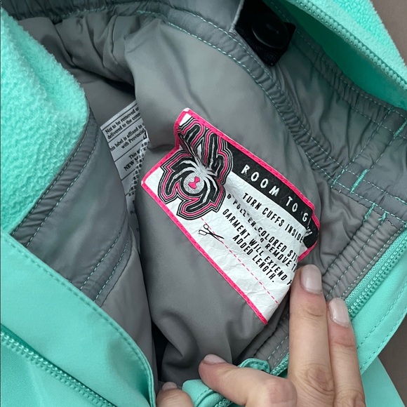 Spyder Kids skiing Overalls - Picture 3 of 10